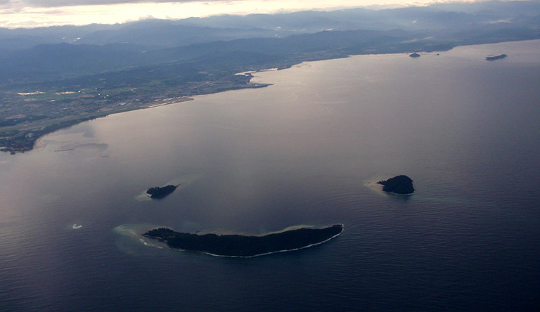 smiley-island-kota-kinabalu-malaysia